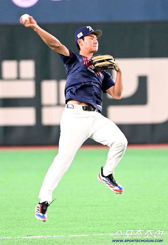 9일 일본 도쿄돔에서 열린 WBC(월드베이스볼클래식) 한국과 호주의 경기, 김주원이 수비훈련을 하고 있다. 도쿄(일본)=허상욱 기자wook@sportschosun.com/2026.03.09/