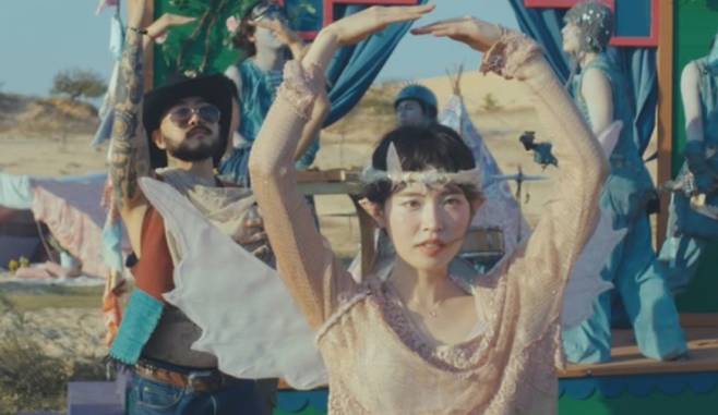 이찬혁과 열애설, 하지수 누구?, 악뮤 신곡 뮤비&nbsp;