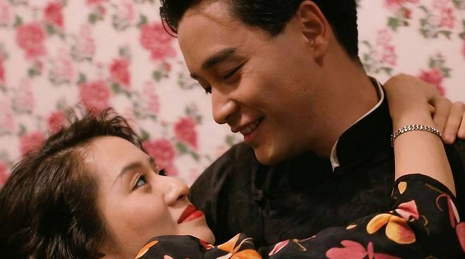 영화 '연지구'는 신분 차이로 인해 부부의 연을 맺을 수 없었던 진진방(장국영)과 기생 여화(매염방)가 50년이라는 시간을 초월해 다시 만나게 되는 애절한 사랑 이야기다. 사진 히스토리필름