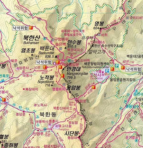 북한산국립공원이 발행한 등산지도. 만경대를 경계로 서울과 경기도가 나뉘는 것으로 표시되어 있다.