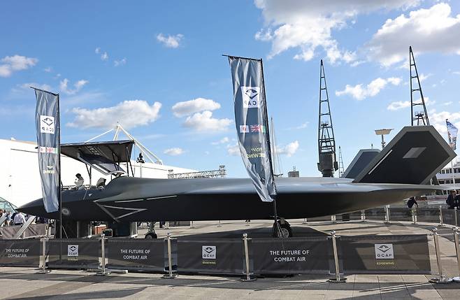 영국·이탈리아·일본이 공동개발하는 6세대 전투기 GCAP 모형이 전시되어 있다. 세계일보 자료사진