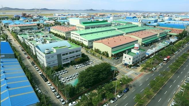 SP삼화는 3일 주요 제품에 대한 가격 인상률을 기존 20%에서 최대 10% 수준까지 축소한다고 밝혔다. 사진은 SP삼화 안산공장 ⓒSP삼화 제공