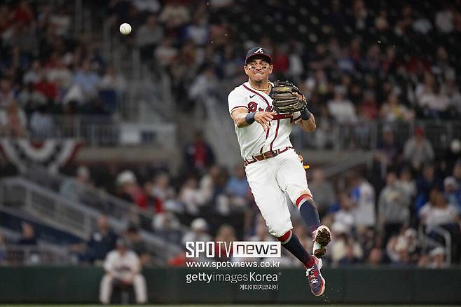 ▲ 듀본은 김하성의 부상을 틈타 팀의 주전 유격수로 활약하고 있고, 자신의 발전을 과시하며 입지를 넓혀가고 있다