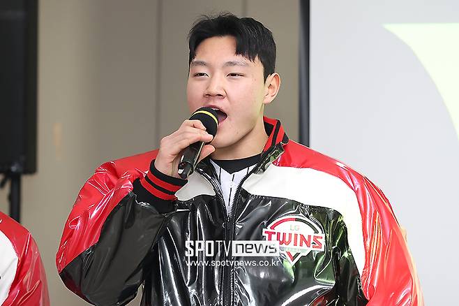 ▲ 염경엽 감독은 양우진이 향후 LG 선발진을 이끌 중요한 선수가 될 것이라 기대한다 ⓒ곽혜미 기자