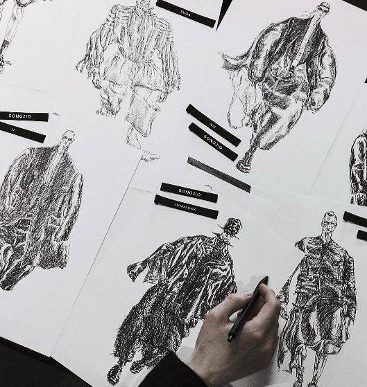 서정적 갑옷(LYRICAL ARMOR)을 콘셉트로 BTS 각 멤버의 의상을 디자인했다. 사진 송지오