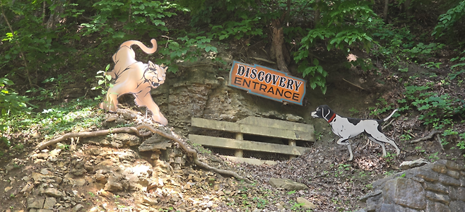 소설 속에 등장하는 마크 드웨인 동굴 최초 발견지 ⓒ최하경