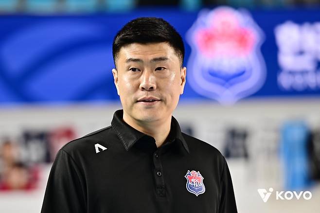김영래 한국도로공사 감독대행 [한국배구연맹 제공. 재판매 및 DB 금지]