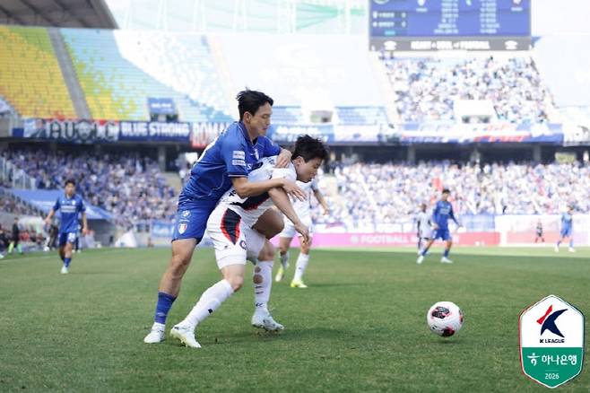 수원 삼성과 충북 청주의 경기 모습. 사진=한국프로축구연맹