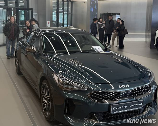 기아 인증중고차센터에서는 구매 상담부터 계약‧시승‧출고까지 전 과정이 한 곳에서 이뤄진다. 송민재 기자
