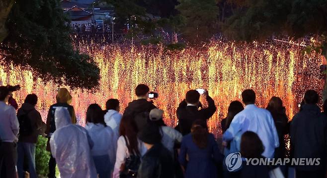 2025년 함안낙화놀이 [연합뉴스 자료사진]