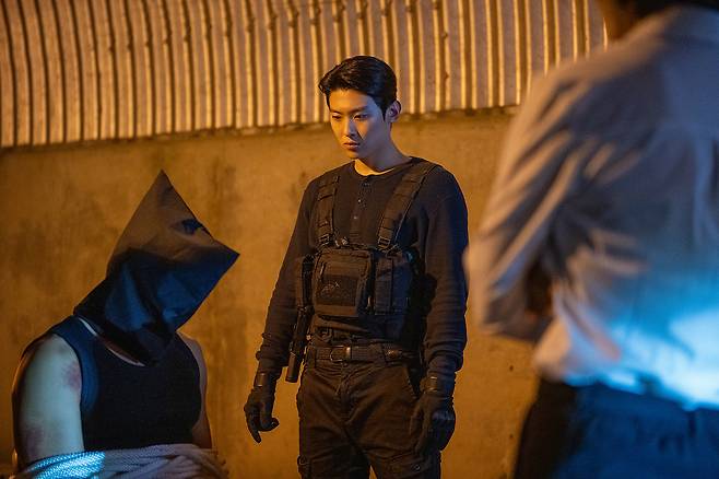 넷플릭스 '사냥개들2'