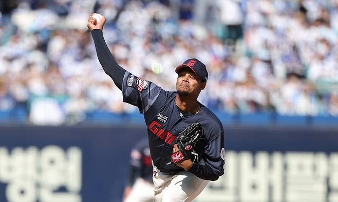 6일 현재 볼넷 수 1위를 기록 중인 엘빈 로드리게스(롯데 자이언츠). 롯데 자이언츠 제공