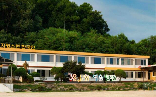 포천38문화예술창작소 전경. 포천시 제공