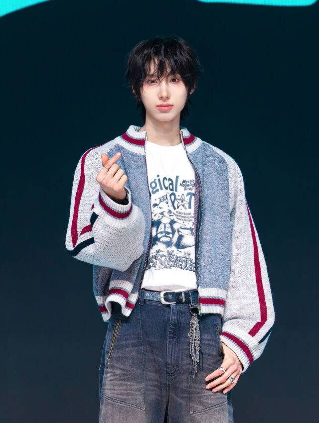 킥플립 주왕 / JYP엔터테인먼트