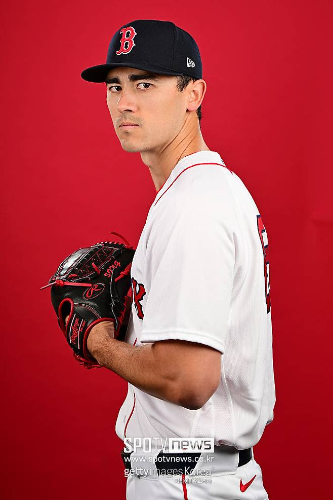 ▲ 패스트볼 구속이 한창 때보다 크게 떨어진 노아 송은 올해 메이저리그 데뷔를 위해 다시 뛰고 있다