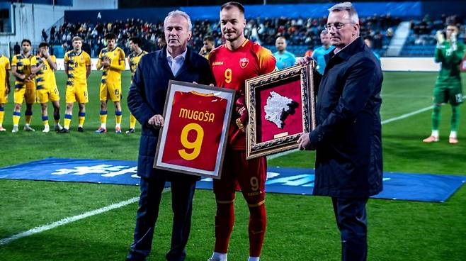 지난달 28일 몬테네그로 국가대표 은퇴 경기를 치른 스테판 무고사. /사진=메리디안스포르트 SNS 캡처