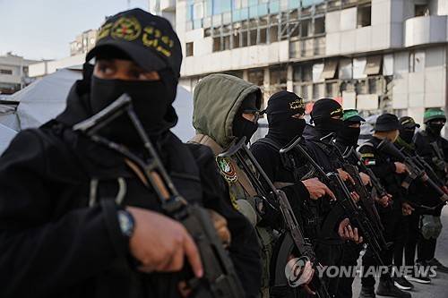 하마스 및 팔레스타인 이슬라믹 지하드 대원 [AP 연합뉴스 자료사진. 재판매 및 DB 금지]