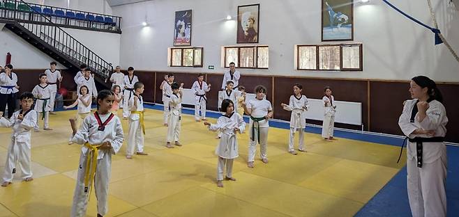 조지아에서 태권도 지도 [태권도진흥재단 제공. 재판매 및 DB 금지]