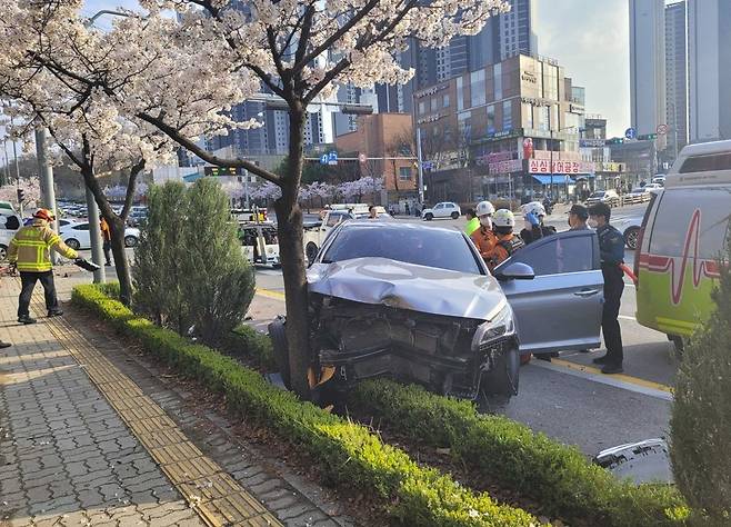 원주 교통사고 현장 [강원특별자치도소방본부 제공. 재판매 및 DB 금지]
