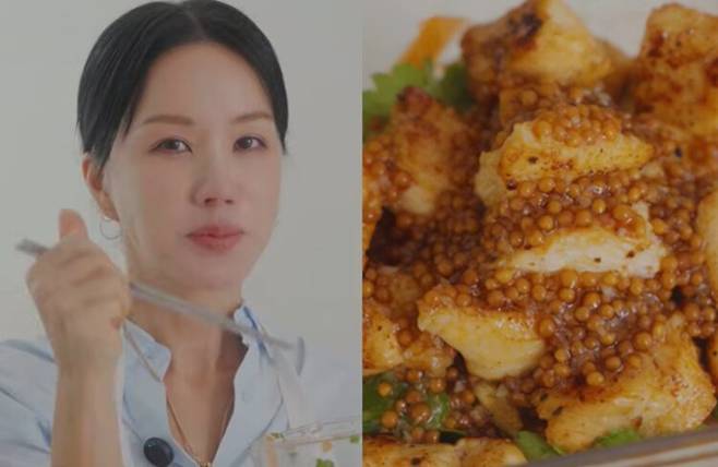 가수 엄정화가 운동 후 회복에 도움을 줘 직접 챙겨 먹는 샐러드 레시피를 공개했다. 사진=유튜브 'Umaizing 엄정화TV'