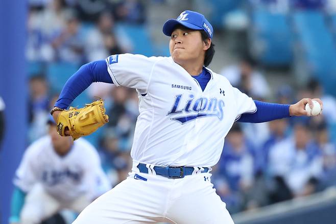 삼성 왼손 이승현이 2일 대구삼성라이온즈파크에서 열린 2026 KBO리그 정규시즌 두산과 경기에 선발로 나서 힘차게 공을 던지고 있다. 사진 | 삼성 라이온즈