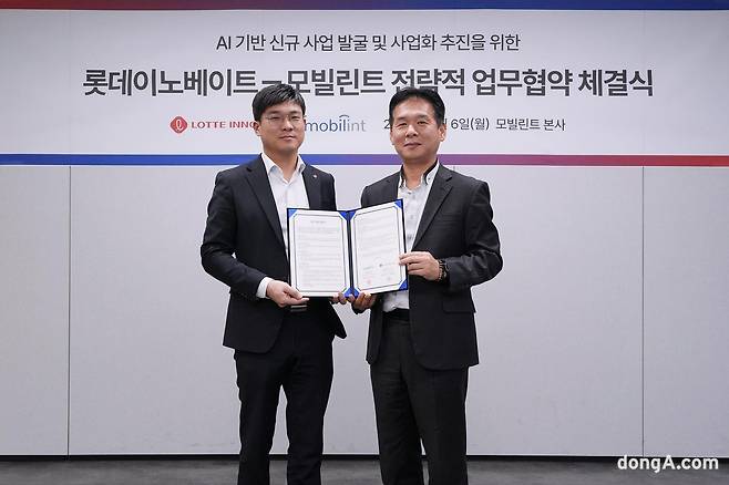 롯데이노베이트가 인공지능 반도체 설계 전문 기업 모빌린트와 손잡고 산업 현장에 특화된 지능형 인프라 구축에 속도를 낸다. 롯데이노베이트 제공