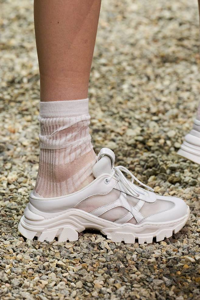 안테프리마 2026 S/S 컬렉션