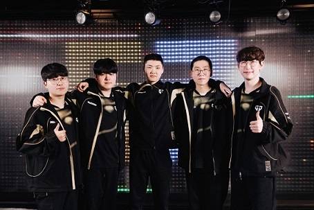 2주 차에서 T1과 디플러스 기아를 상대하는 젠지