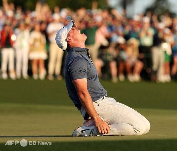 2026년 남자골프 메이저 대회 마스터스 토너먼트에 출전하는 미국프로골프(PGA) 투어 멤버 로리 맥길로이(북아일랜드). 사진은 2025년 우승을 확정했을 때 모습이다. 사진제공=ⓒAFPBBNews = News1 (사진을 무단으로 사용하지 마십시오.)