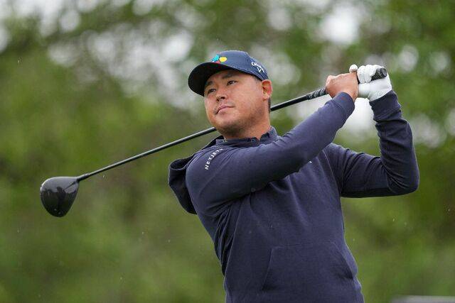 5일 PGA투어 발레로 텍사스 오픈 최종 라운드 2번 홀에서 티샷을 하는 김시우. AFP연합뉴스