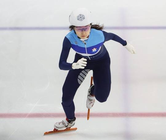 최민정의 힘찬 스타트. / 사진=연합뉴스