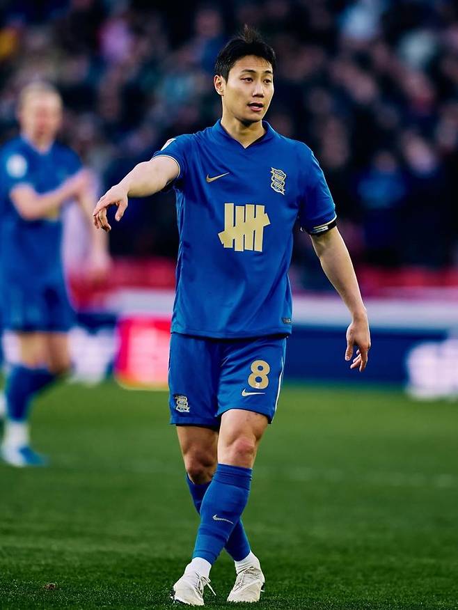 [서울=뉴시스] 잉글랜드 프로축구 챔피언십(2부) 버밍엄 시티의 백승호. (사진=버밍엄 SNS 캡처) 2025.12.21. photo@newsis.com *재판매 및 DB 금지