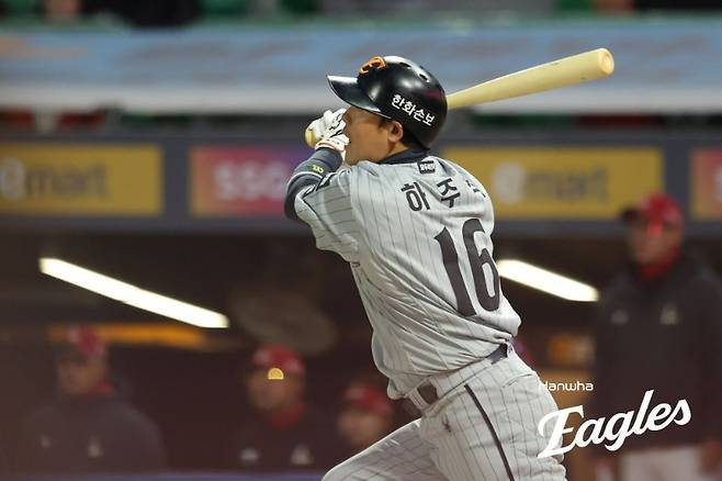 ▲ 결승 2타점 적시타를 기록한 하주석 ⓒ한화이글스