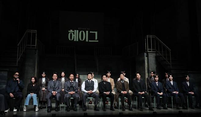 8일 서울 대학로 놀유니플렉스에서 열린 뮤지컬 '헤이그' 언론 공개회에서 프로듀서로 참여한 그룹 god의 김태우가 인사말을 하고 있다. (사진=연합뉴스)