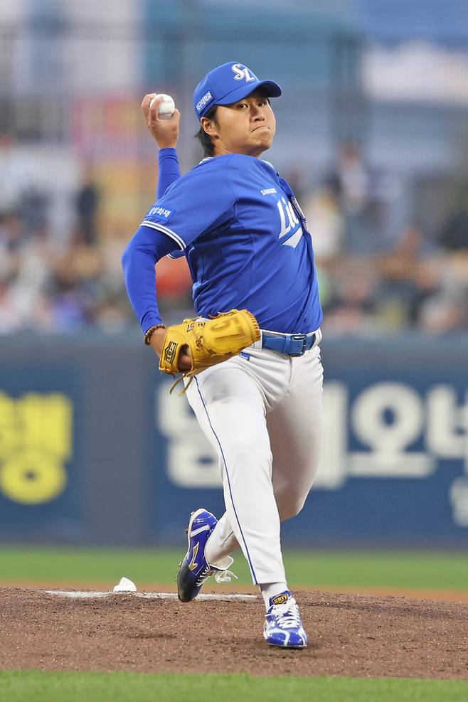 삼성 왼손 이승현이 8일 광주-기아 챔피언스 필드에서 열린 2026 KBO리그 정규시즌 KIA전에 선발로 나서 힘차게 공을 던지고 있다. 사진 | 삼성 라이온즈
