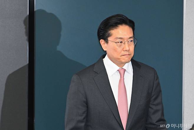 전인석 삼천당제약 대표가 지난 6일 오후 서울 서초구 삼천당제약 본사에서 열린 기자간담회에 참석하고 있다./사진=공동취재(서울=뉴스1)