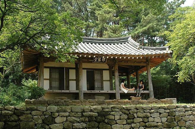 광주 남구 기독선교유산, 북구 환벽당 등 역사 유산들이 국가유산청 공모사업에 선정돼 유네스코 세계유산 등재를 위한 본궤도에 올랐다.