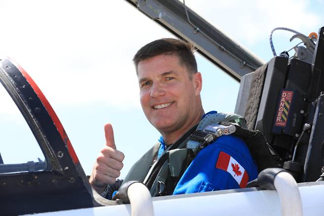 임무 전문가 제레미 한센(Jeremy Hansen). NASA/킴 시플렛