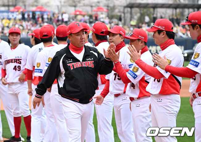KIA 이범호 감독./OSEN DB