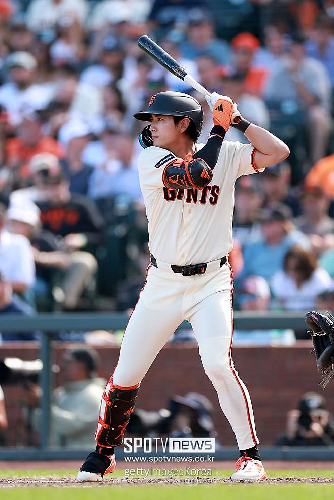 ▲ 좌완 상대로 휴식을 이유로 선발 제외된 것은 꽤 굵은 의미를 가지고 있다는 게 현지 언론의 비판이다