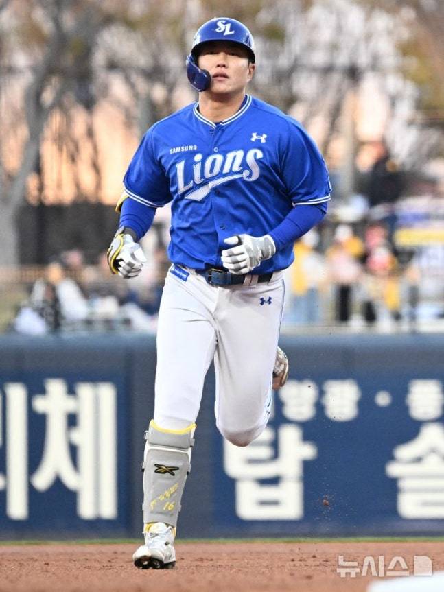 7일 KIA전 1회 솔로포를 쏘아올린 류지혁. /사진=뉴시스