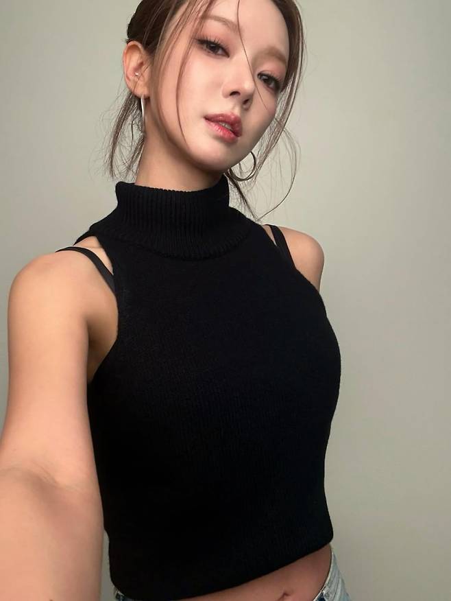 사진출처=초아 SNS