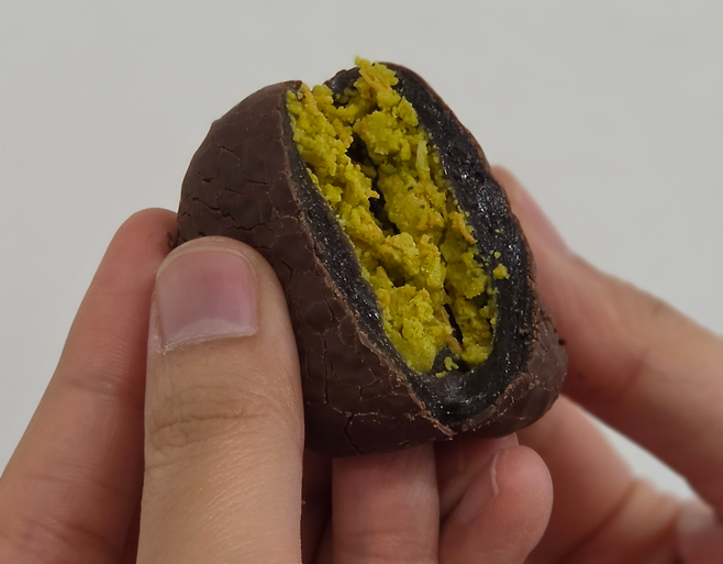 명가 찰떡파이 두바이st 피스타치오맛 [롯데웰푸드 제공]