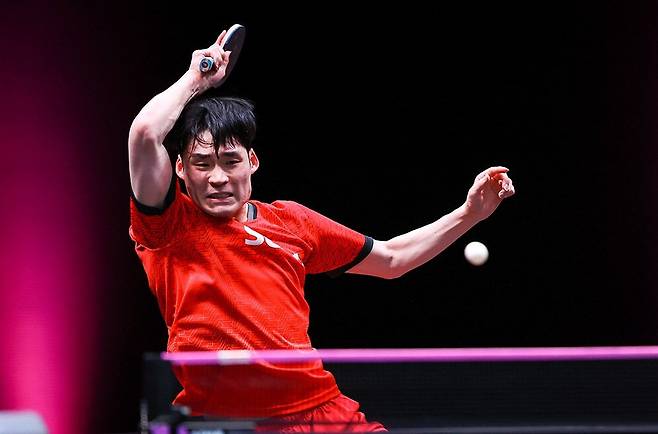 오상은 남자탁구대표팀 감독은 28일(한국시간)부터 영국 런던에서 열릴 세계선수권서 목표인 입상을 이루려면 에이스 장우진(사진)의 역할이 중요하다고 강조했다. 사진제공│WTT