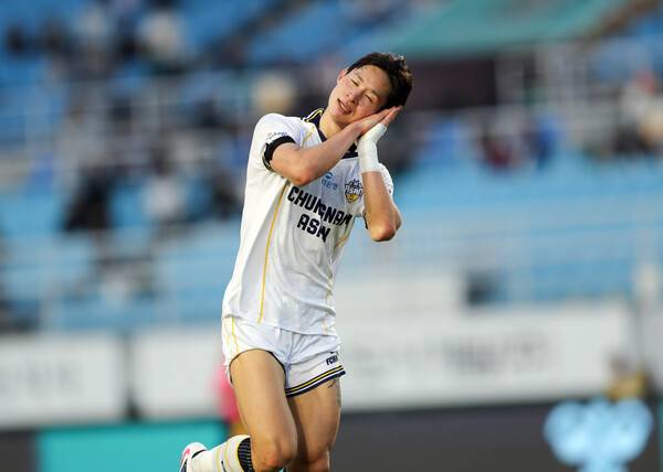 플레이어 오브 라운드: 해결사로 떠오른 '김종민(충남아산)'…사진은 충남아산 김종민.(사진제공=한국프로축구연맹)