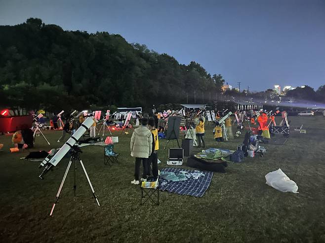 지난해 열린 제22회 천문우주탐구대회 모습.제23회 천문우주탐구대회는 올해 4월부터 10월까지 열린다. (사진=대전교육청 제공)