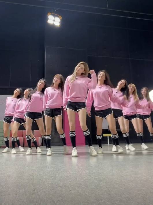 아이오아이/인스타그램 캡처
