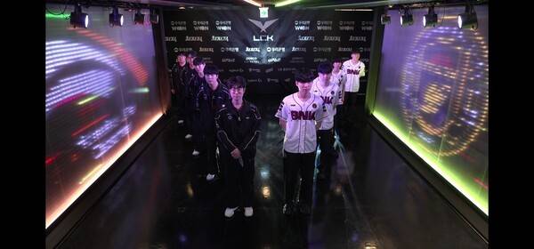 10일 서울 종로구 롤파크에서 열린 '2026 리그 오브 레전드 챔피언스 코리아(LCK)' 정규 시즌 2경기 1세트에서 한화생명e스포츠가 BNK 피어엑스를 일방적인 흐름을 이끌며 승리를 가져 갔다. (HLE & BNK피어엑스=1:0). /사진=네이버 치지직 라이브영상 캡처