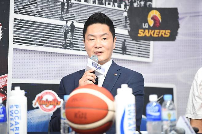 [서울=뉴시스] 프로농구 서울 SK의 전희철 감독. (사진=KBL 제공) 2026.04.10. photo@newsis.com *재판매 및 DB 금지