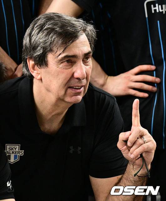 현대캐피탈 블랑 감독. / OSEN DB